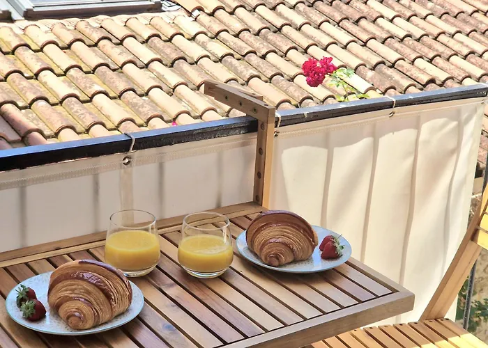 Casa Riviera - En Plein Coeur Du Vieil Apartamento